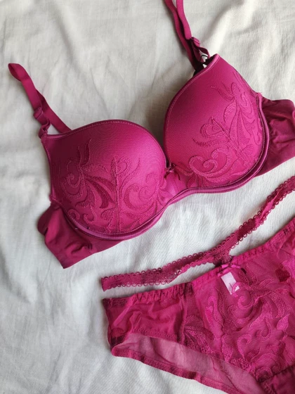 ست شورت و سوتین جکدار فنردار اروپایی کد: 1361