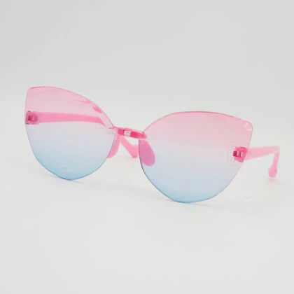 عینک آفتابی بچگانه اسپرت با شیشه‌های ضد اشعه UV