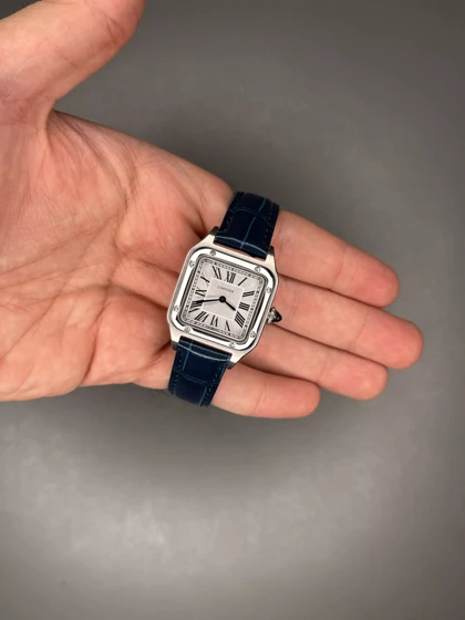 ساعت مچی کارتیه دومونت بند چرمی آبی صفحه سفید Cartier