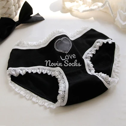 شورت مشکی قلبی ( سایز 38 الی 42)