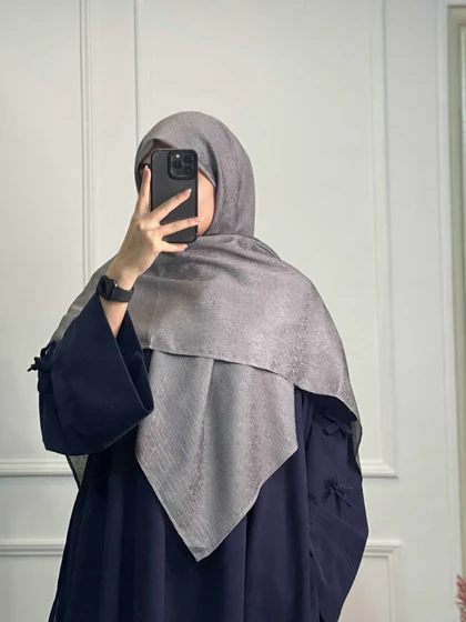 روسری شاینا