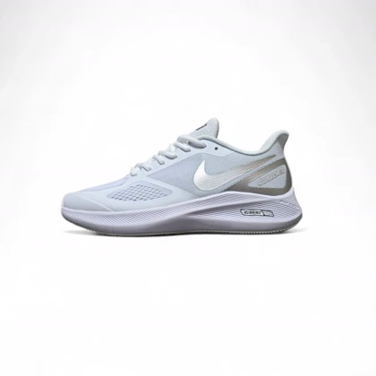 کتانی رانینگ نایک گاید 10 سفید