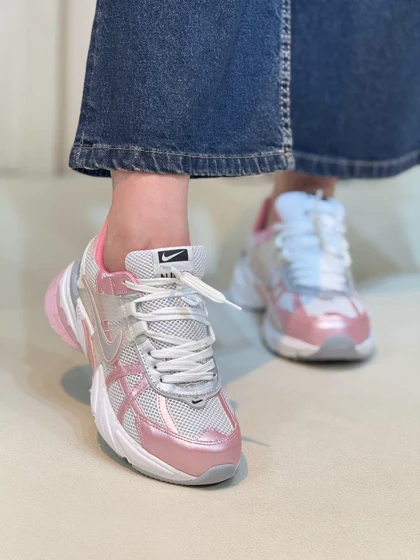 کتانی زنانه نایک وی تو کی nike V2K Run Womans کد 1144