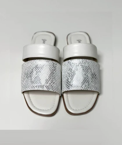 کفش صندل زنانه مدل Stradivarius Sandal - SPi47