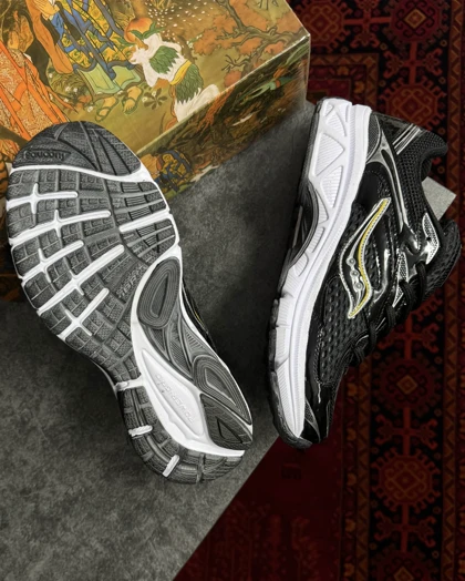 کتانی مردانه ساکونی