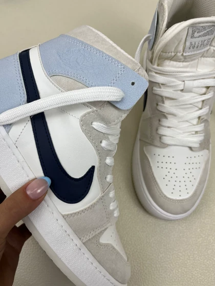 کتانی ساق‌دار زنانه نایک جردن 1 | کتانی ساق‌دار زنانه نایک جردن 1 nike jordan1 کد 912 کد 265
