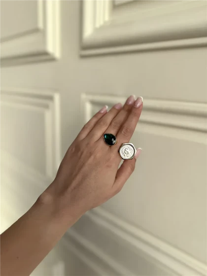 انگشتر سکه و نگین اشکی