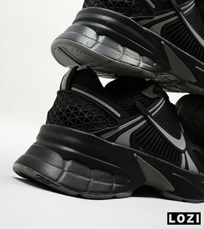 کفش کتانی مردانه و زنانه مشکی NIKE vaporfly 3 black