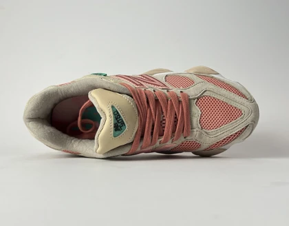 کفش روزمره نیوبالانس 9060 صورتی