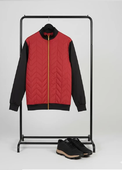 پکیج کاپشن مردانه قرمز مدل Homan + کفش مردانه مشکی CK مدل Behdad