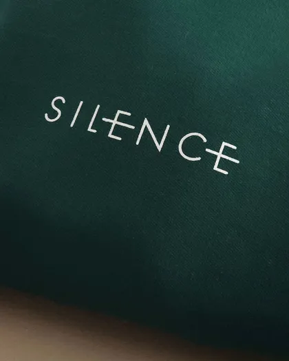 هودی دورس پنبه تو کرکی silence