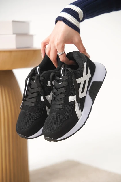 کتانی زنانه داکستورز daxtors