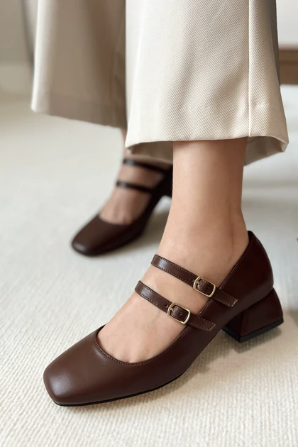 کفش پاشنه‌بلند کلاسیک زنانه polka-store polka-store