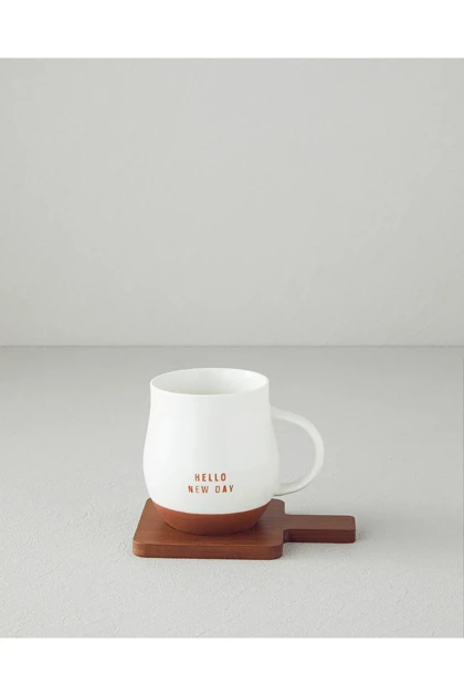 ماگ English Home مدل Hello New Day New Bone China - قهوه‌ای