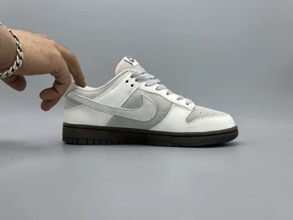 کتانی نایکی اس بی دانک لو آیرون استون/Nike sb dunk