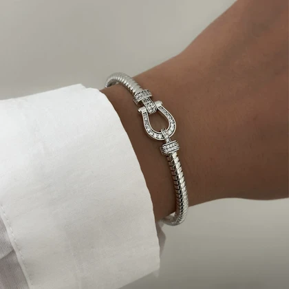 دستبند زنانه فرد نگینی کد 875