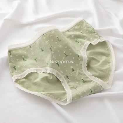 شورت طرح آناناس (سایز L)