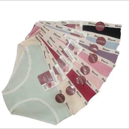 شورت زنانه کبریتی وارداتی مدل Dierro