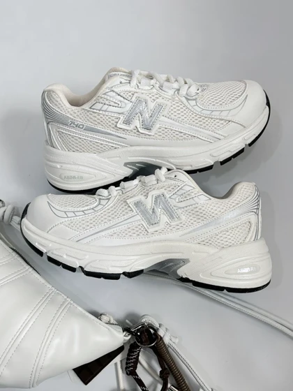 کتانی نیوبالانس سولی 740