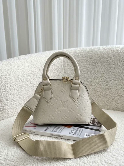 کیف مینی زنانه lv