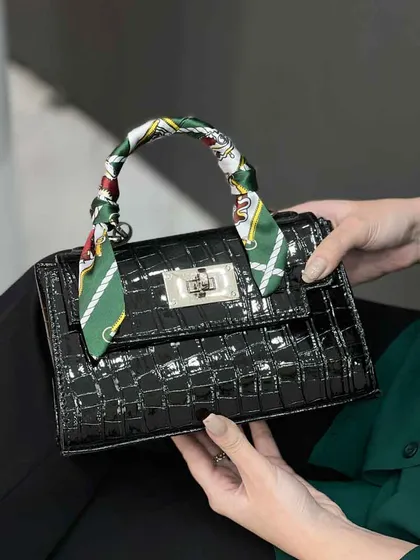 کیف دسته پارچه ای قفل چرخشی
