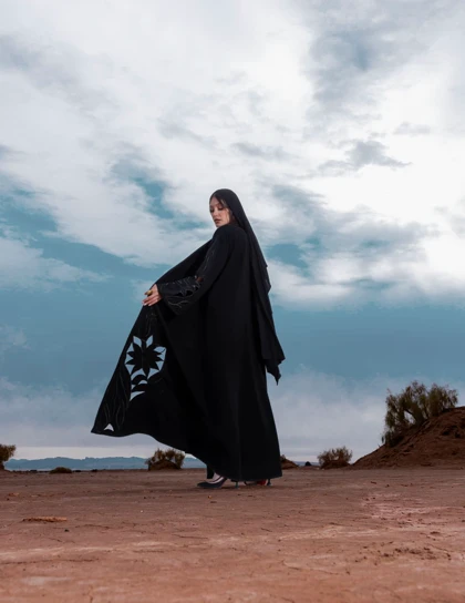 عبا شهیرا