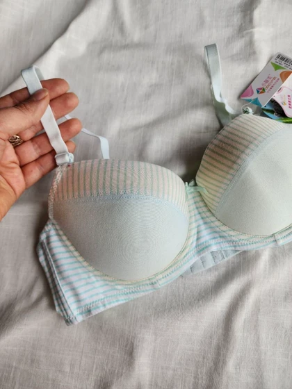 سوتین نخی اسفنجی برند BILIM کد: 1007