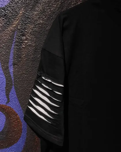 تیشرت زاپ‌دار