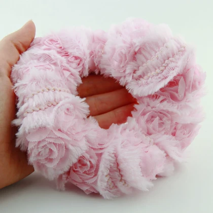 کش مو دخترانه مدل گل پشمی