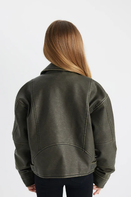 کت و کاپشن بچگانه defacto