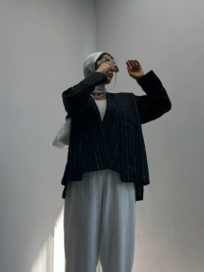 مانتو آستین نواردار