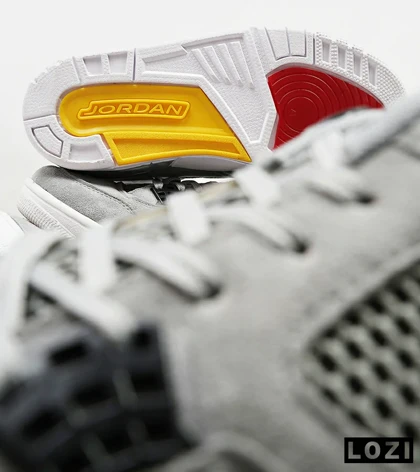 کتانی ساق‌دار مردانه طوسی Nike air jordan 4
