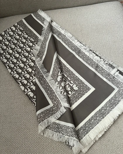 scarf 0217