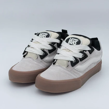 ونس نواسکول زیرگام/Vans knuskool gum sole