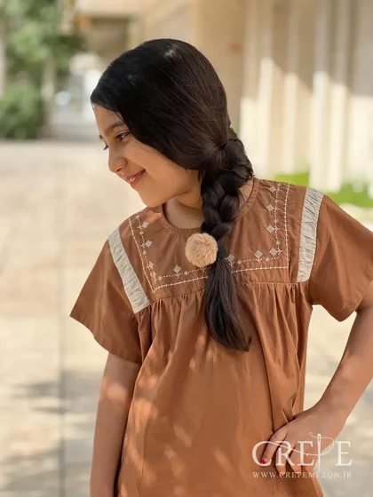 بلوز برش‌دار گلدوزی