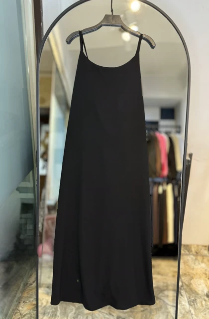 پیراهن پشت‌باز