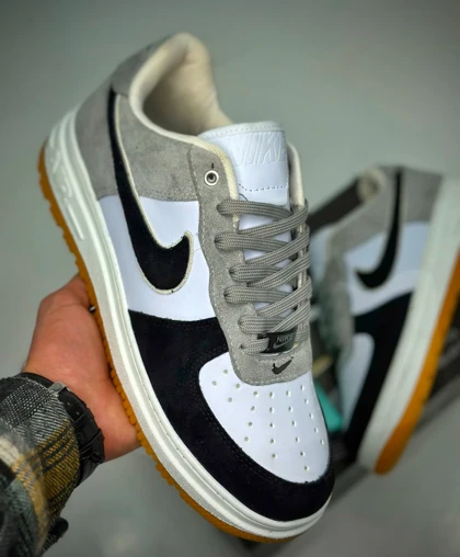 کتانی مردانه ایرفورس تکنام