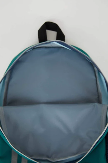 کوله پشتی بچگانه اورجینال دیفکتو defacto