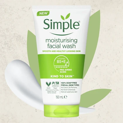 فیس واش صورت سیمپل مدل Moisturising مناسب پوست‌های خشک و حساس حجم 150ml
