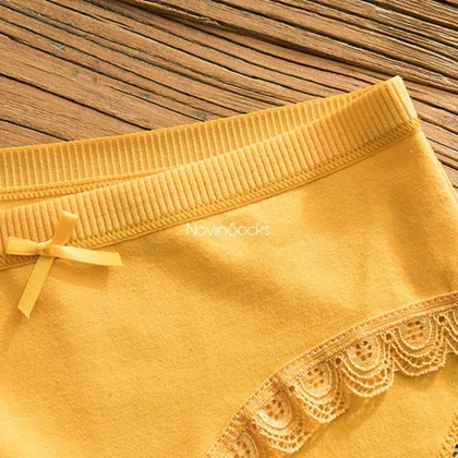 شورت طرح هیوا (محصول یک سانتی متر لک دارد)