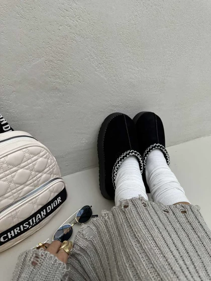 نیم بوت UGG طرحدار