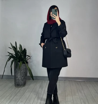 ترنچ کت پاییزه آرام