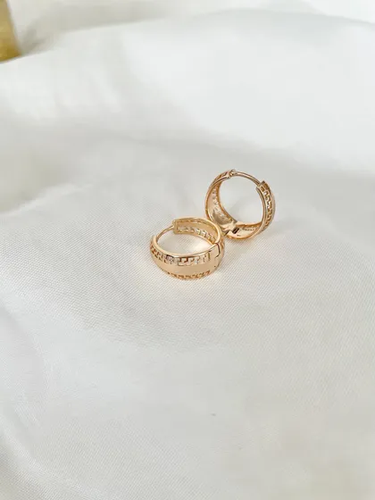 گوشواره ورساچه