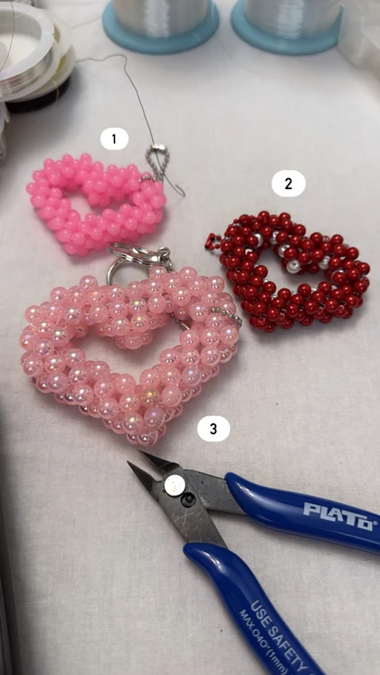 آویز دست ساز قلب