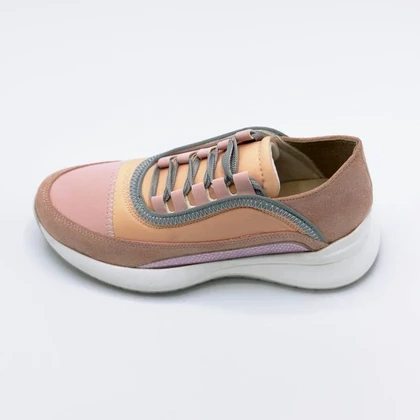 کفش راحتی زنانه مدل Stradivarius Sneakers - SKp47
