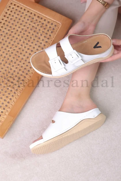 کفش صندل روفرشی زنانه خزان