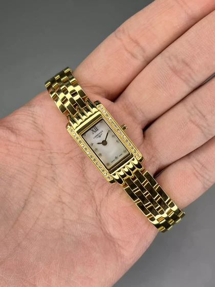 ساعت مچی لونژین طلایی قاب دور نگین Longines