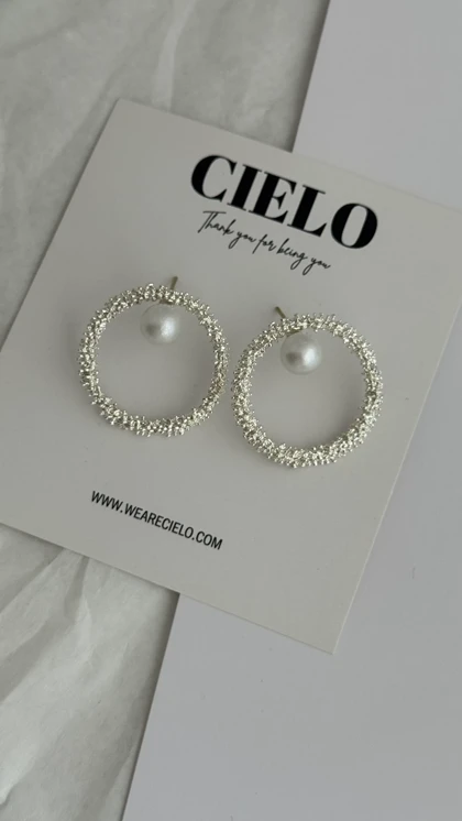 گوشواره خاویار و مروارید