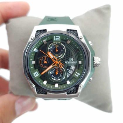 ساعت مچی مردانه نیوی فورس Naviforce NF8051 با بند رابر و 3 موتور فعال کرنوگراف