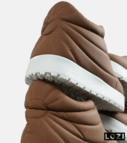 نیم بوت مردانه و زنانه قهوه ای UGG مدل 7126